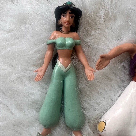 VTG Disney Aladdin + Jasmine + Genie PAX Bendable PVC Poseable Action Figures - Picture 7 of 10